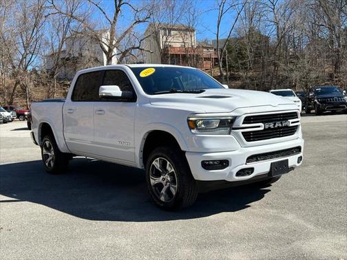 2022 RAM 1500 Laramie Crew Cab 4x4 57' Box