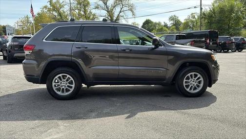 2020 Jeep Grand Cherokee Laredo E 4x4