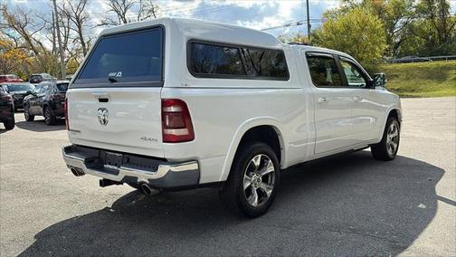 2019 RAM 1500 Laramie Crew Cab 4x4 64' Box