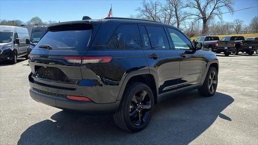 2023 Jeep Grand Cherokee Altitude 4x4
