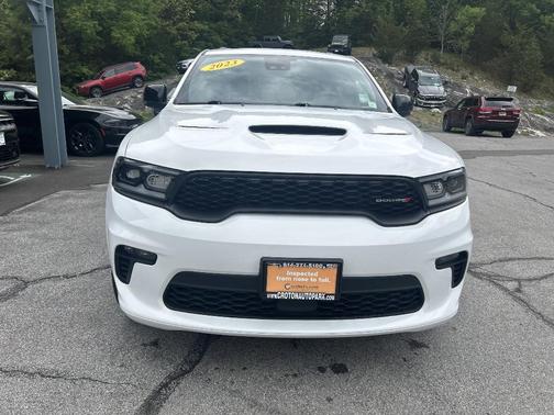 White Knuckle Clearcoat 2023 Dodge Durango GT