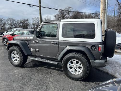 2021 Jeep Wrangler Sport