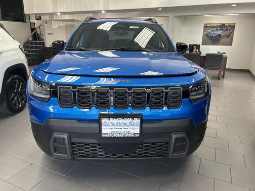 Hydro Blue Pearlcoat 2026 Jeep Cherokee LAREDO/LIMITED