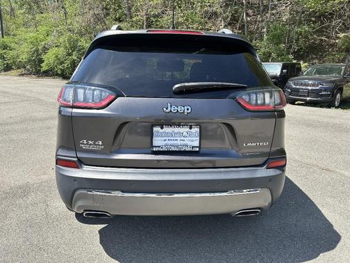 Granite Crystal Clearcoat Metallic 2019 Jeep Cherokee Limited