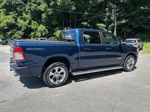 Patriot Blue Pearlcoat 2022 RAM 1500 Big Horn