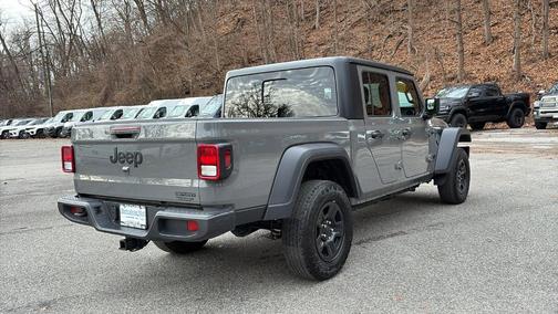 2021 Jeep Gladiator Sport