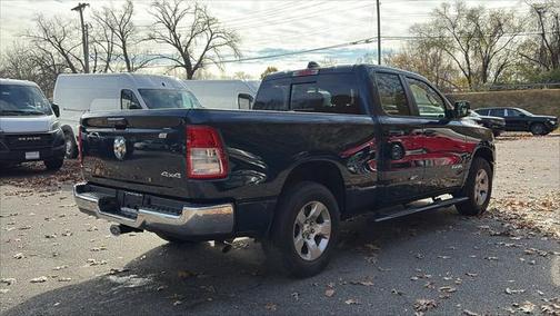 2022 RAM 1500 Big Horn Quad Cab 4x4 64' Box