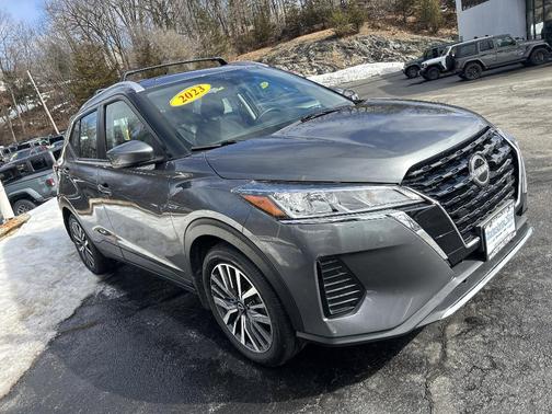 2023 Nissan Kicks SV