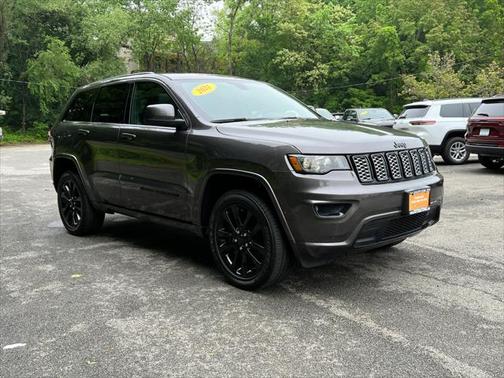 2021 Jeep Grand Cherokee Laredo X 4x4