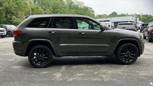 2021 Jeep Grand Cherokee Laredo X 4x4