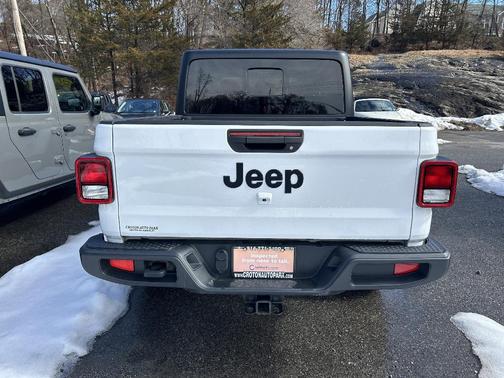 2021 Jeep Gladiator Sport