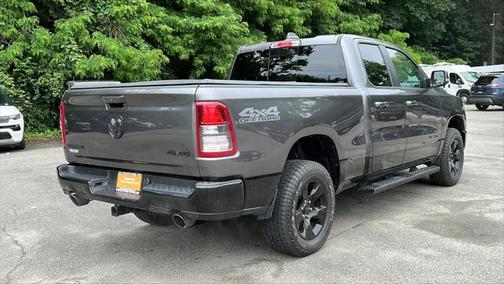 2022 RAM 1500 Big Horn Quad Cab 4x4 64' Box