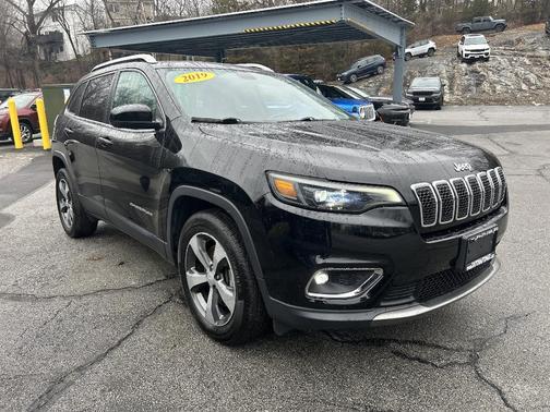 Diamond Black 2019 Jeep Cherokee Limited