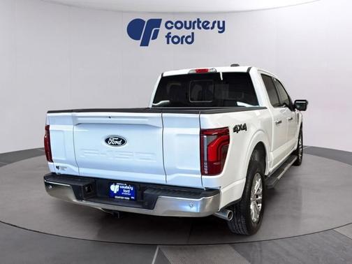 OXFORD WHITE 2025 Ford F-150 LARIAT