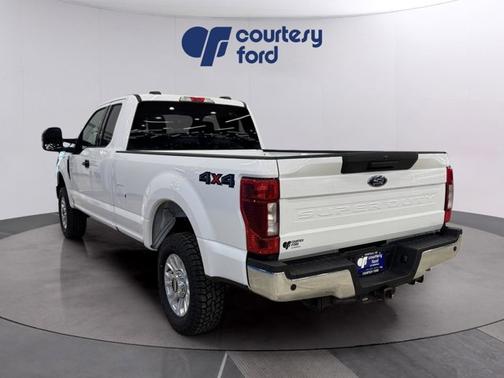 2021 Ford F-350 LARIAT SUPER DUTY
