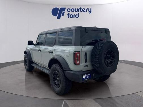 2024 Ford Bronco WILDTRAK