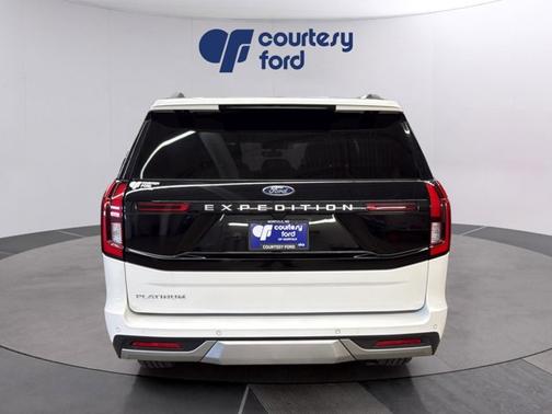 STAR WHITE MET TRI-COAT 2025 Ford Expedition PLATINUM