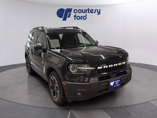 SHADOW BLACK 2025 Ford Bronco Sport OUTER BANKS