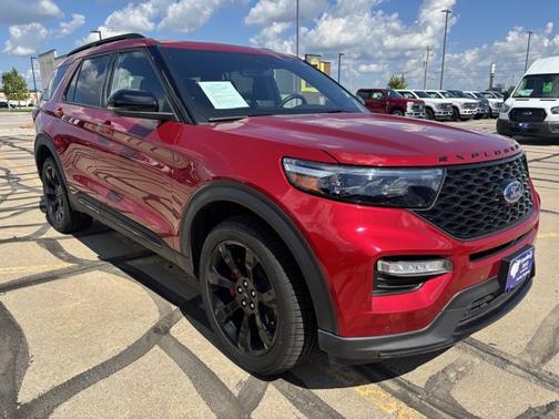 2023 Ford Explorer ST