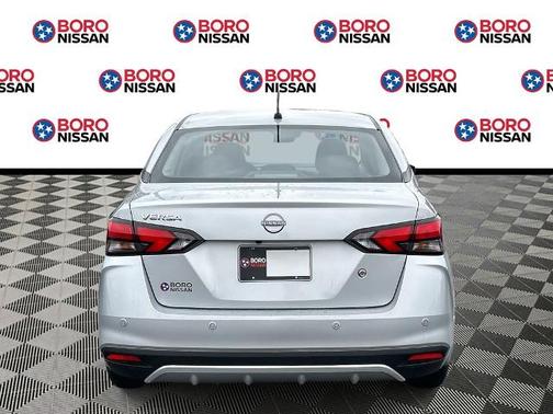 2023 Nissan Versa 1.6 S