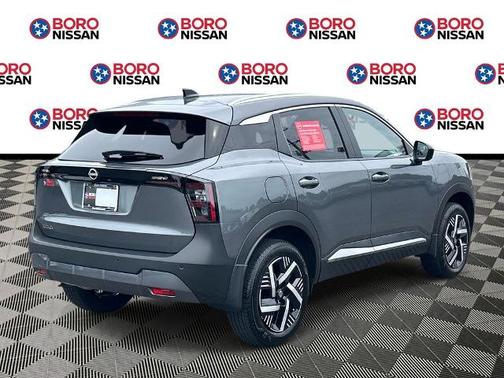 Gun Metallic 2026 Nissan Kicks SV