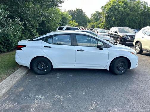 2021 Nissan Versa 1.6 S