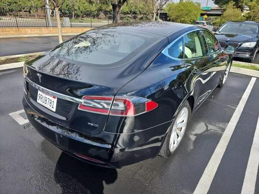 2018 Tesla Model S 75D