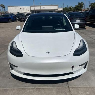 Pearl White Multi-Coat 2018 Tesla Model 3 Long Range