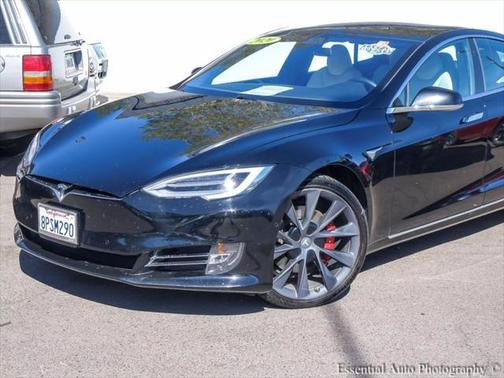 2020 Tesla Model S Performance