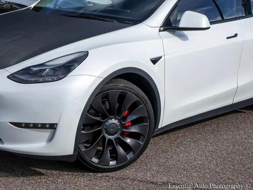 2022 Tesla Model Y Performance Dual Motor All-Wheel Drive