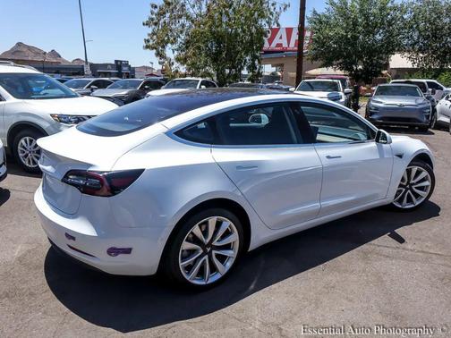 Pearl White Multi-Coat 2018 Tesla Model 3 Long Range