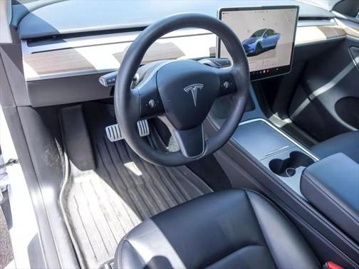 2022 Tesla Model Y Performance Dual Motor All-Wheel Drive