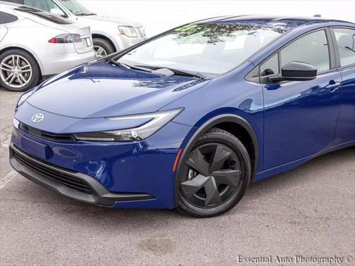 2023 Toyota Prius LE