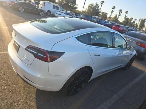 2020 Tesla Model 3 Performance