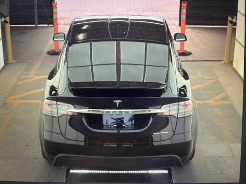 2019 Tesla Model X Long Range