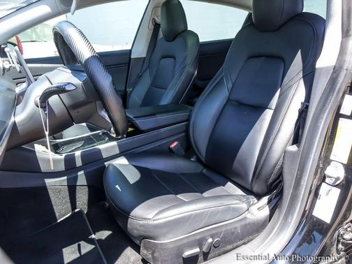 Solid Black 2019 Tesla Model 3 Long Range
