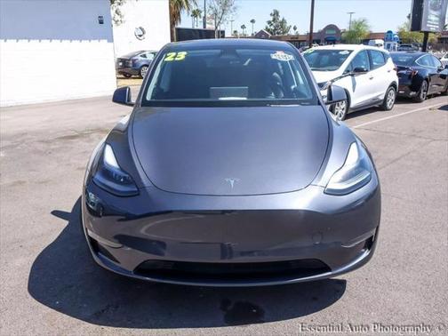 2023 Tesla Model Y Long Range Dual Motor All-Wheel Drive