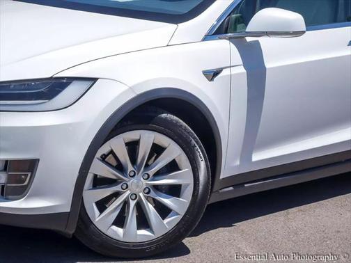 2020 Tesla Model X Long Range Plus Dual Motor All-Wheel Drive