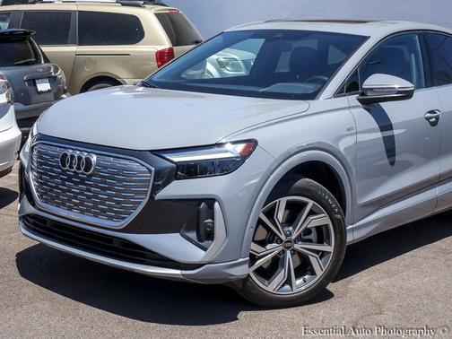 Pebble Gray 2024 Audi Q4 e-tron Sportback Premium Plus 55 quattro