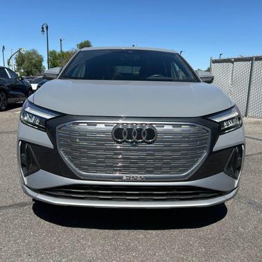Pebble Gray 2024 Audi Q4 e-tron Sportback Premium Plus 55 quattro