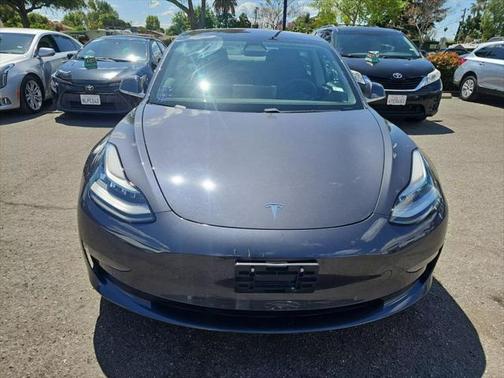 2018 Tesla Model 3 Performance