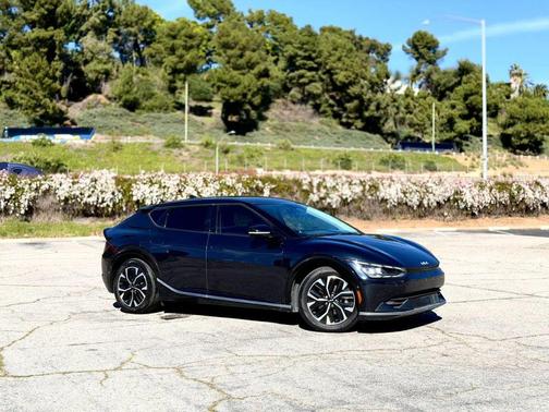 Black 2022 Kia EV6 Wind Sport Utility 4D