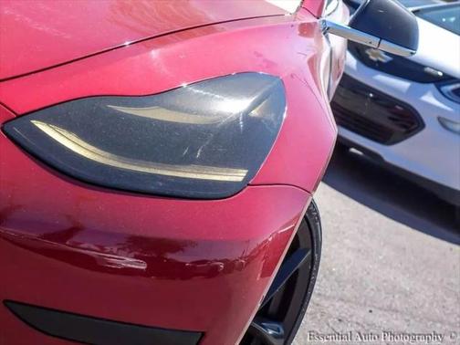 2018 Tesla Model 3 Performance