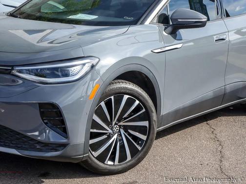 2023 Volkswagen ID.4 Pro S Plus Sport Utility 4D