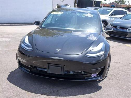 2019 Tesla Model 3 Long Range