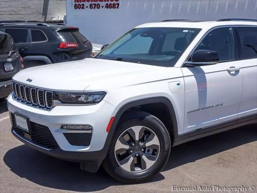 2023 Jeep Grand Cherokee 4xe Base