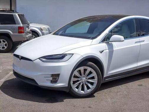 2020 Tesla Model X Long Range Plus Dual Motor All-Wheel Drive