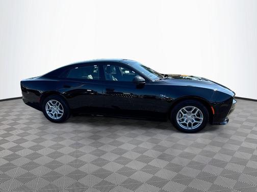 Diamond Black Crystal Pearlcoat 2026 Dodge Charger R/T