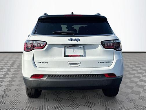Bright White Clearcoat 2026 Jeep Compass Limited