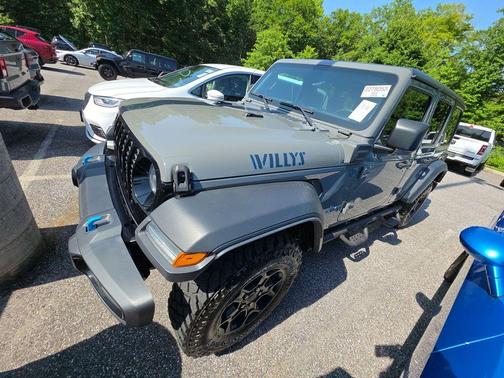 Gray Clearcoat 2023 Jeep Wrangler Willys